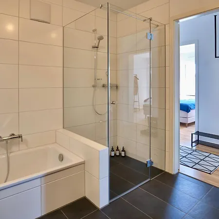 Nxt Liv L Bergblick L 100 Qm L 2 Balkone L Kliniknah Lejlighed *